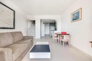 Apartment of 44 m2 with balcony in Saint-Raphaël