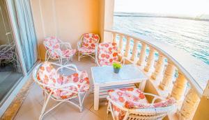 Wide Family home-Breathtaking view