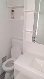 White Harmony Apartment