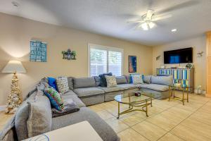 St Augustine Island Cottage - Walk to Beach