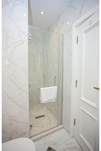 Luxury family Nile View 3Br appartment