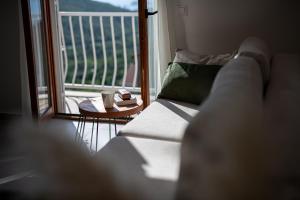 Comfort Studio Apartment with Balcony and Sea View room in Apartments Micika