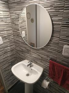 3 ambientes Luminoso con Vigilancia en Recoleta