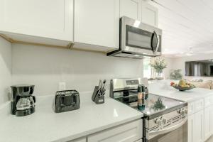 Peaceful Family Home with Patio in North Port!