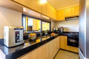 Jacuzzi Privativa, AC, Maresias | Brazilian Corner