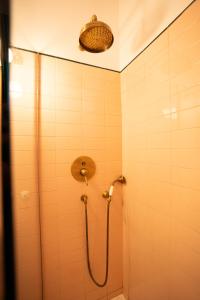 101 Flats Candias Suites