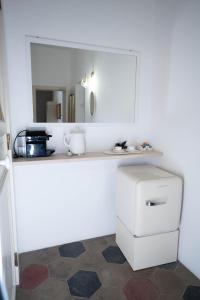 101 Flats Candias Suites