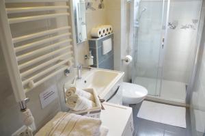 Kolma center apartment with balcony