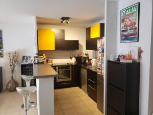 T3 Grande Terrasse, Métro Perrier