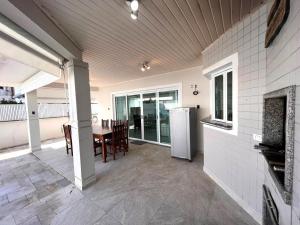 Casa Condomínio Fechado Hanga Roa Bertioga