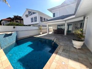 Casa Condomínio Fechado Hanga Roa Bertioga