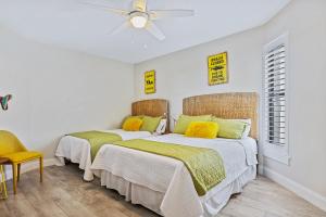 Ebb Tide Retreat - Stylish Beachfront Condo with Resort Amenities - Ebb Tide 503