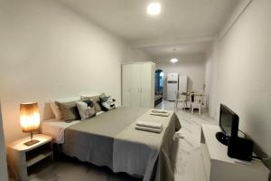 STUDIO 34. APTO ENCANTADOR EM IPANEMA