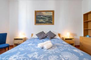 Large seaside apartment with patio img15