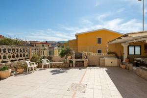 Large seaside apartment with patio img20