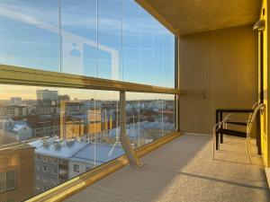 New Sky High LR, 1BR, 1BA, Sauna, GBalcony, 45m2, 12krs