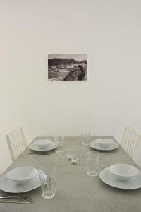 Casa Luminosa - T2 a 3 min da Praia by DolceStay