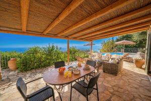 Villa Ifandis by Villa Plus