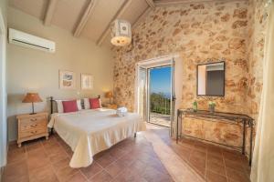 Villa Ifandis by Villa Plus