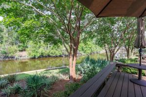 Family Getaway, Walk to Beach, South Beach, Luxury