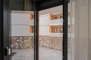 Robert Home Residence with private pool and parking