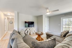 Broadkill Beach Gem with Beach Access, Dogs Welcome