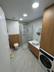 V4 Europa New Apartment