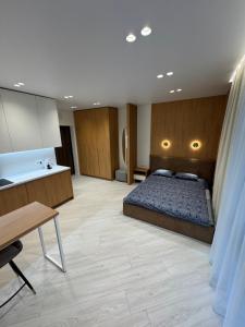 V4 Europa New Apartment