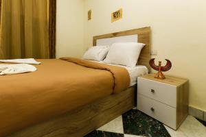 Nefertiti by Pyramids Hotel