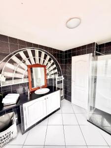 Appartements Escapade sous la charpente de Vinon sur verdon : photos des chambres