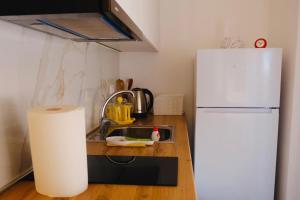 Floras Apartment Golem