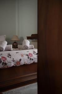 Naiades, water nymphs lure you away from the path