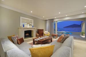 Fresnaye Ocean and Mountain Views Back Up Power