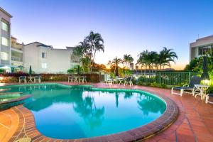 Luxury Gold Coast Apartment with Rooftop Terrace