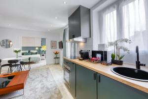 Appartements The CGT Elegance & Comfort at the Gates of Paris : Appartement 2 Chambres