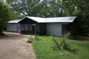 White River Float Trips - Charming country 4Bd 2Ba Full House - Near Beaver Lake & Dam and Eureka Springs - 3 boat ramps within 3 miles