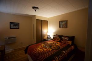 White River Float Trips - Charming country 4Bd 2Ba Full House - Near Beaver Lake & Dam and Eureka Springs - 3 boat ramps within 3 miles