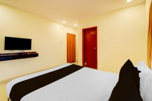 Townhouse De Alphabet Hotel - Gandimaissamma