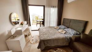 Caesar Resort Italus Home Beach