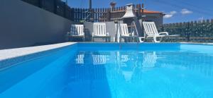 Superb Bruzende Village