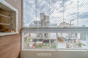 Apto c varanda gourmet a 800m da praia CBE0201