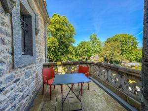 B&B / Chambres d'hotes Domaine de Kerrosen a proximite du port de Dinan, sur la Rance : photos des chambres