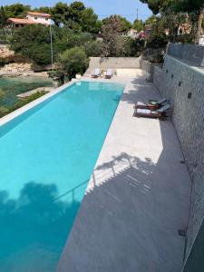 Vasilikis Villa Beach Front and Pool