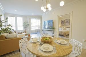 Dwell Descans - Restful Haven Steps to Vegas Strip