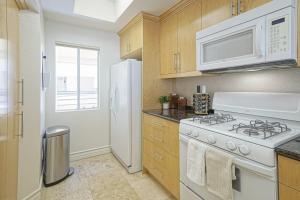 Dwell Descans - Restful Haven Steps to Vegas Strip