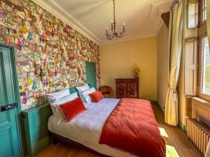 B&B / Chambres d'hotes Domaine de Kerrosen a proximite du port de Dinan, sur la Rance : photos des chambres