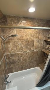 Amazing 1 bedroom Apt Entire unit near NYC