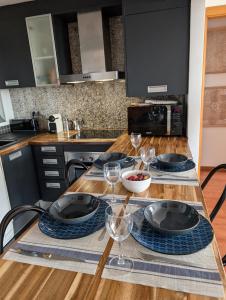 Appartement 2 chambres Vue mer & rivière 50m plage Clim & linge