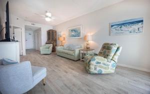 Phoenix East 1108 condo