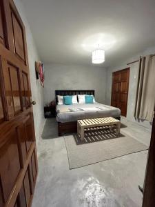 Cozy home, walking distance San Cristobal